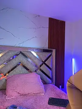 Kendy_Wilkinson webcam