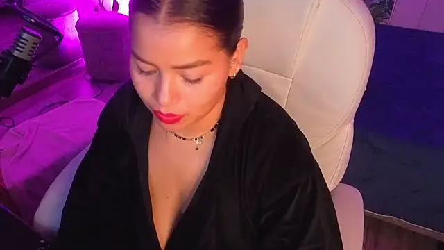 loly_marce webcam