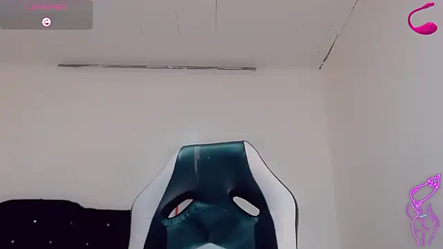 Oriana_braom webcam