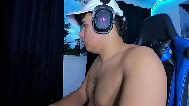 michael_iron webcam