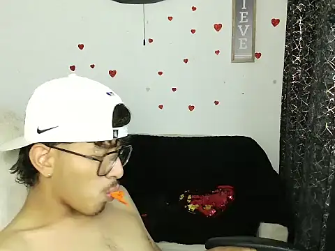 blackfox_desire webcam