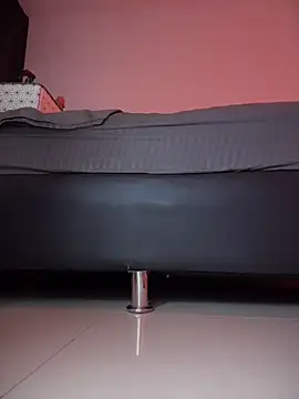 Hips_hannah webcam