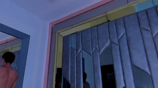 Sebax_Young webcam