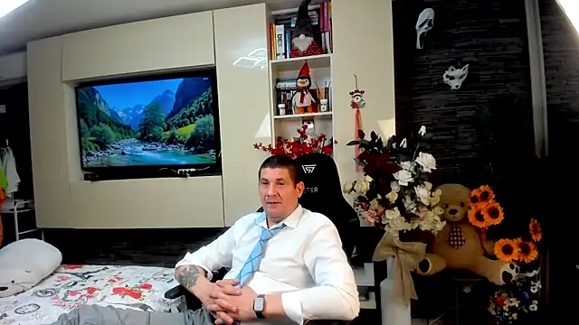 SpartacusDaddy48 webcam