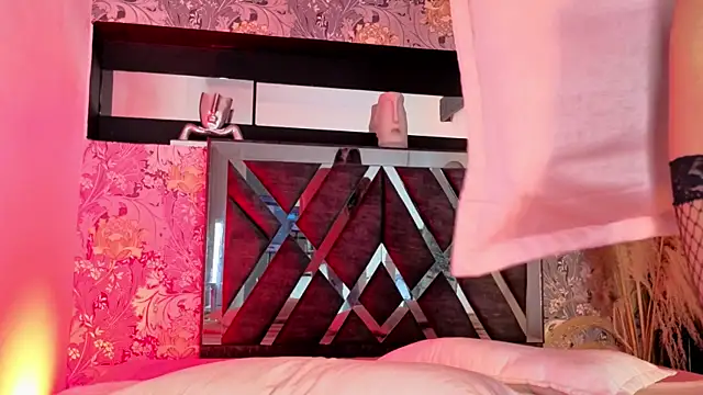 megan_lenon webcam