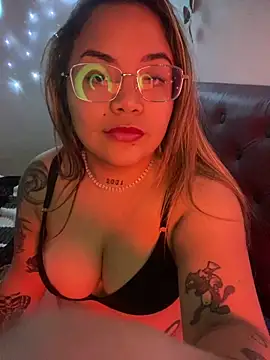 Lindalatina2001 webcam