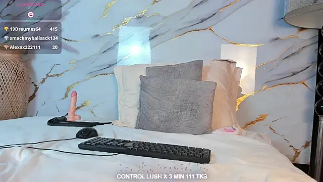 Jacky-wolf1 webcam