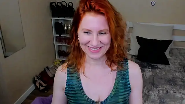 FoxySophia webcam