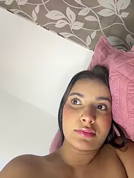 EmilySearss webcam