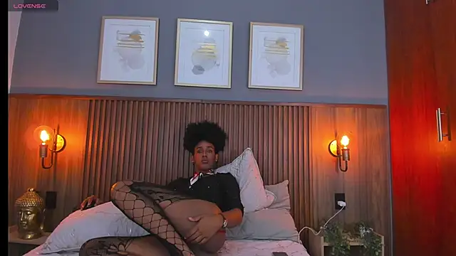 Krikrii_Milady webcam