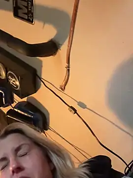 Milfshaker50 webcam