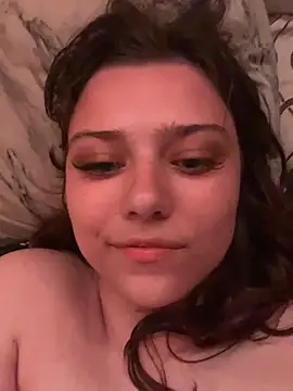 Yuna_Gasai webcam