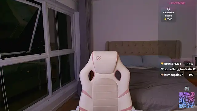 Angel_Dean webcam