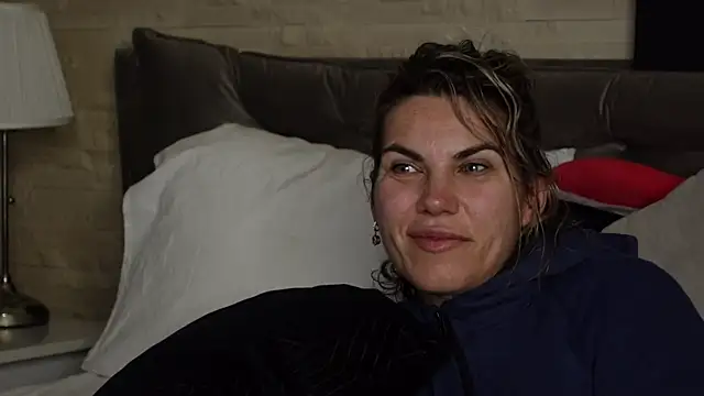 FeliciaKrige webcam