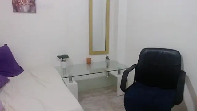 Scarlett_Adams_ webcam