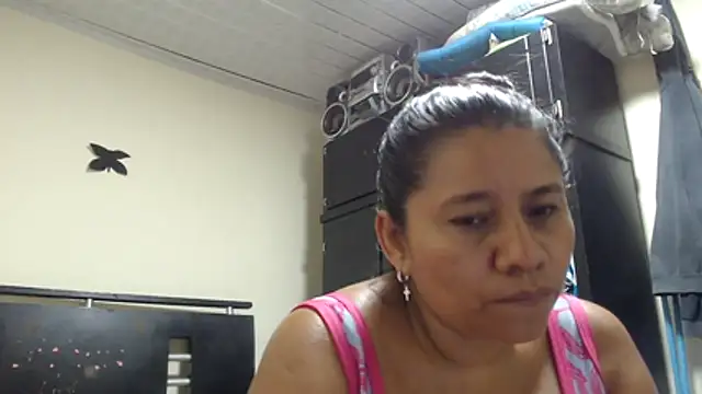 adrixxx38 webcam