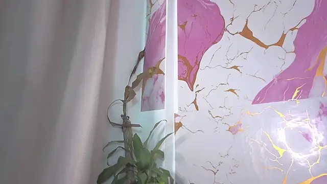 magical_muse122 webcam