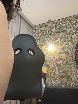 Abby_Zaf webcam