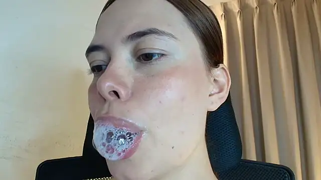lisbet21x webcam