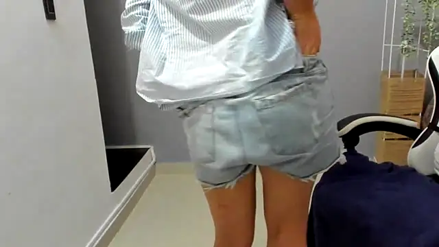 __Emma__11__Lecat_ webcam