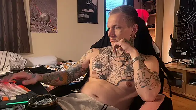 paulvelvet webcam