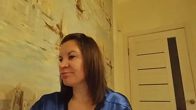 LaraHarper webcam