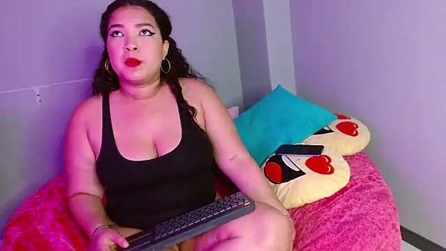 MelaniRosse webcam