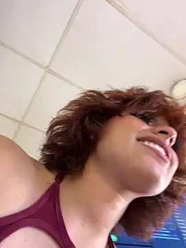 Eva_Feller69