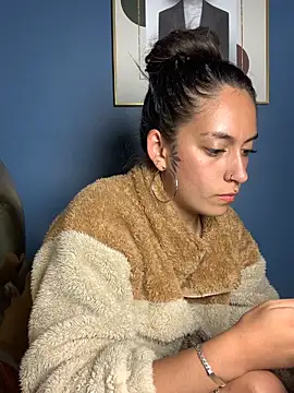 DulceLatinaxo webcam