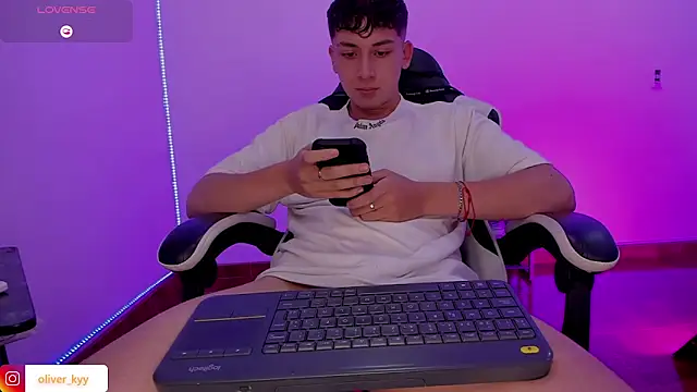 OLIVER_K webcam