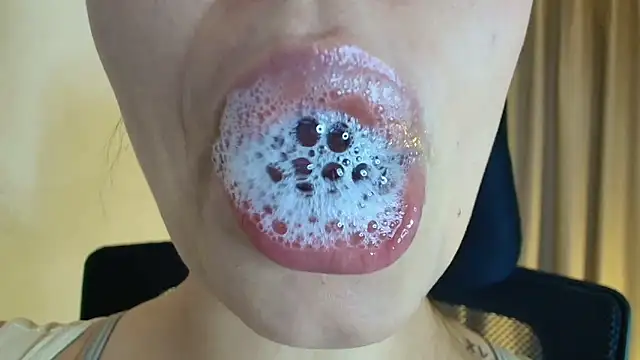 lisbet21x webcam