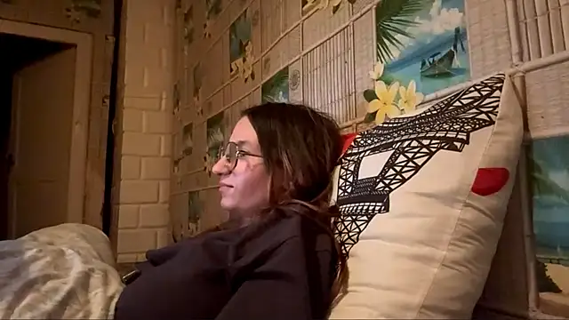 SparkleJebb webcam