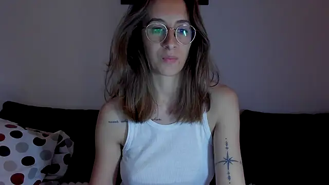 DesireMore90 webcam
