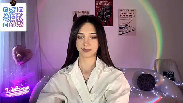LinaMour webcam