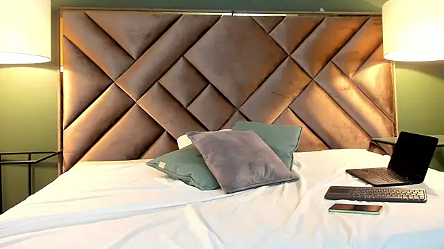 Rache_Roth webcam