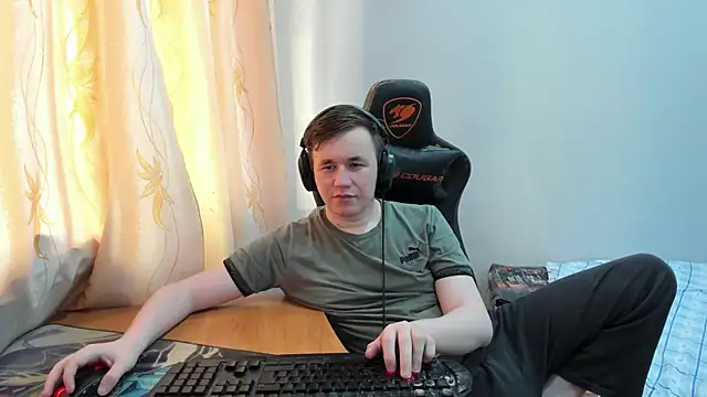 iliaskrislove webcam