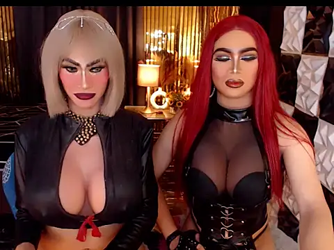 MonstrousCockDiva webcam