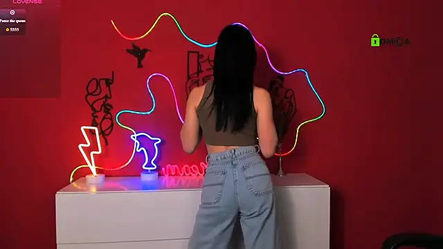 alia_skay webcam