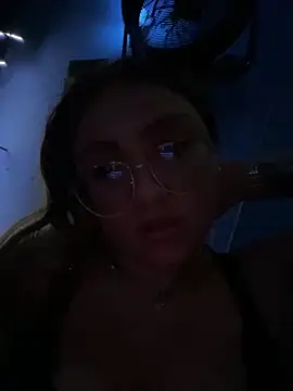 MonicaPinkMx webcam