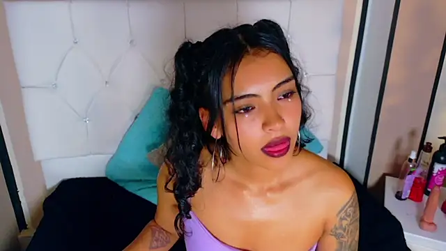 Devil_AliceXo webcam