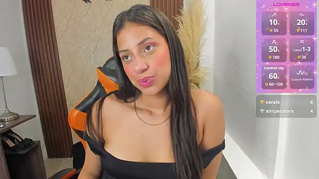 Atiena_ webcam