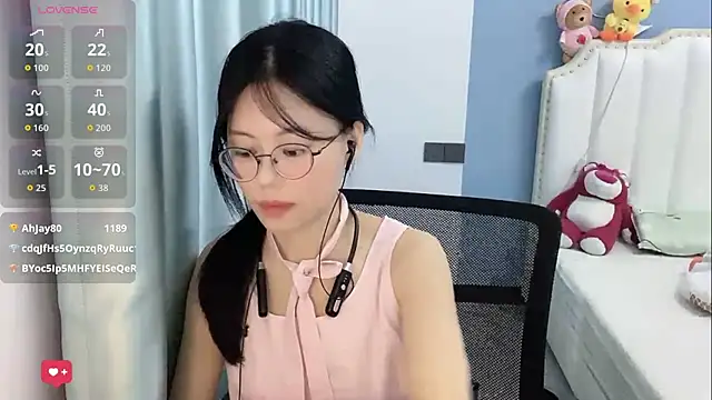 Luna-666 webcam