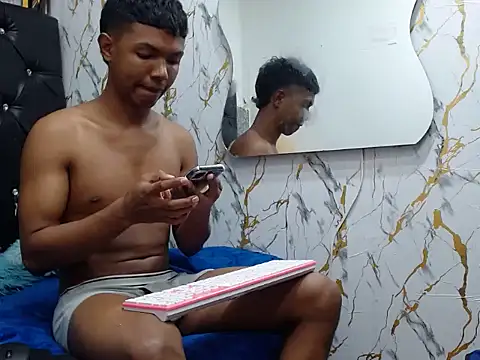 lonjitas_twink_hot webcam