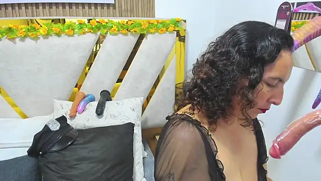 Luna_Naughty1 webcam