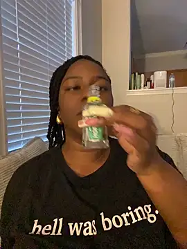 GirthGoddessCoco webcam
