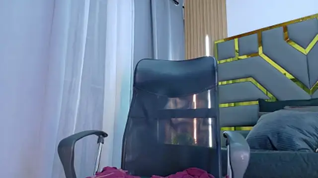 Oliver_bigblack_cock webcam