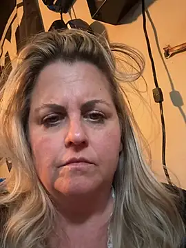 Milfshaker50 webcam