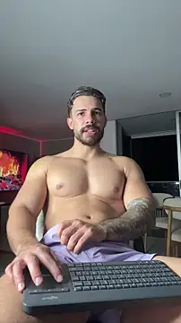 Valenthino_Salvatore webcam