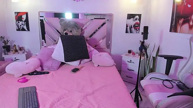Karly_moon