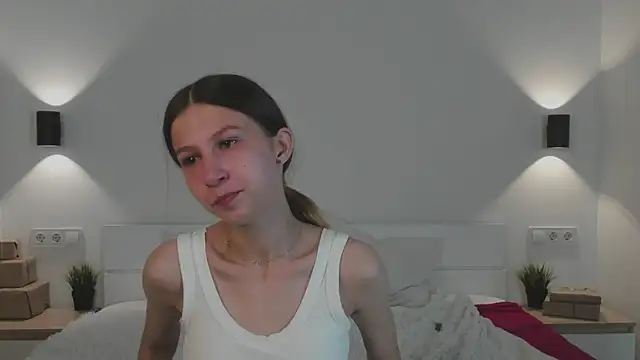 ChristiaHorde webcam